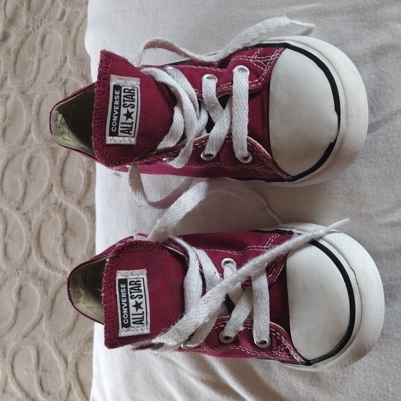 BOYS Shoes by CONVERSE ALL STARS - Picture 1 of 12